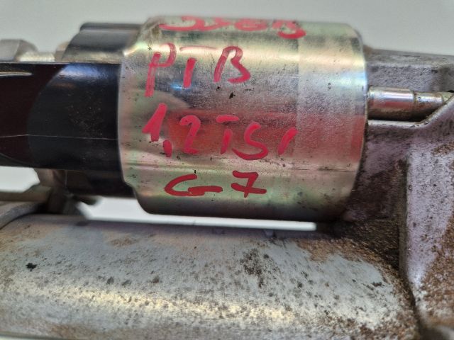 bontott VW GOLF VII Önindító