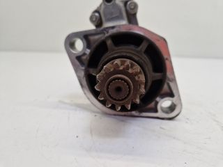 bontott VW GOLF VII Önindító