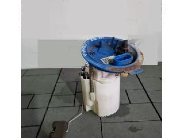 bontott VW GOLF VII Üzemanyag Szivattyú