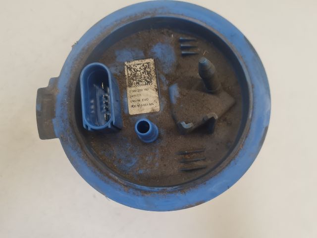 bontott VW GOLF VII Üzemanyag Szivattyú