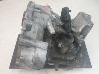 bontott VW GOLF VII Váltó (Mechanikus)