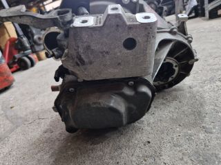 bontott VW GOLF VII Váltó (Mechanikus)