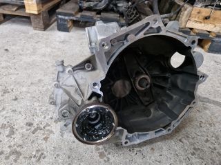 bontott VW GOLF VII Váltó (Mechanikus)