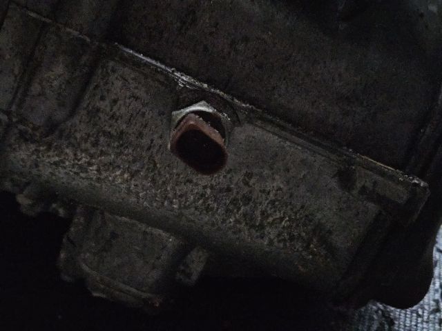 bontott VW GOLF VII Váltó (Mechanikus)