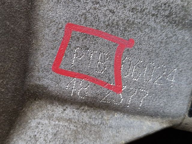 bontott VW GOLF VII Váltó (Mechanikus)