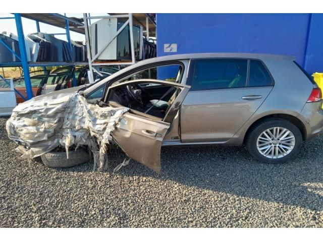 bontott VW GOLF VII Váltó (Mechanikus)