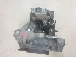 bontott VW GOLF VII Váltó (Mechanikus)