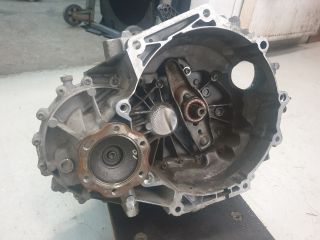 bontott VW GOLF VII Váltó (Mechanikus)