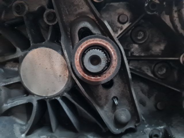 bontott VW GOLF VII Váltó (Mechanikus)