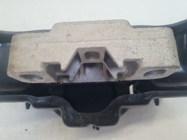 bontott VW GOLF VII Váltó Tartó Bak (Pozíciófüggetlen)