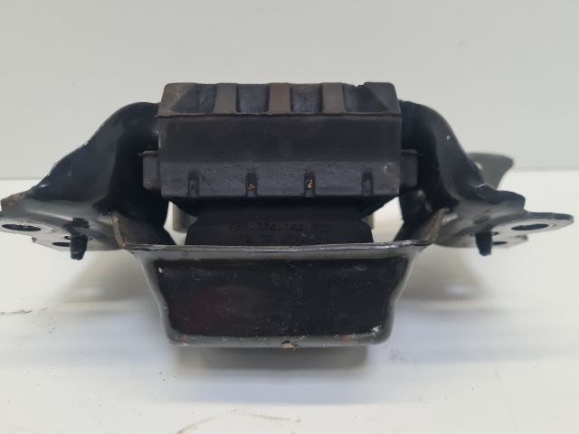 bontott VW GOLF VII Váltó Tartó Bak (Pozíciófüggetlen)