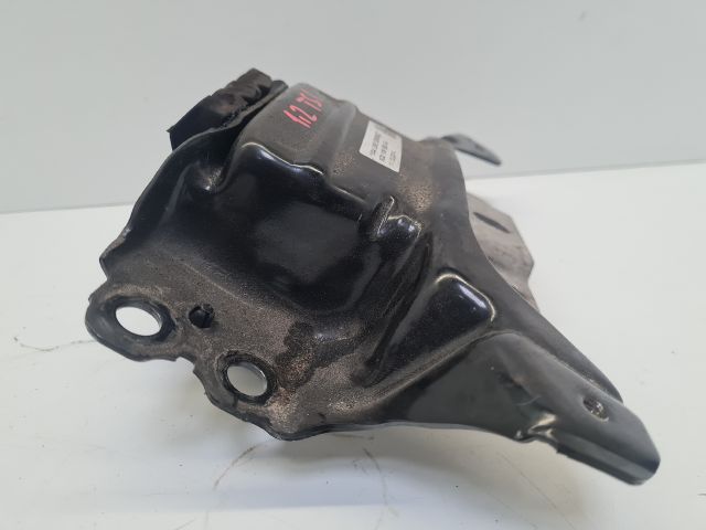 bontott VW GOLF VII Váltó Tartó Bak (Pozíciófüggetlen)