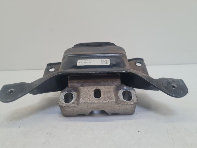 bontott VW GOLF VII Váltó Tartó Bak (Pozíciófüggetlen)