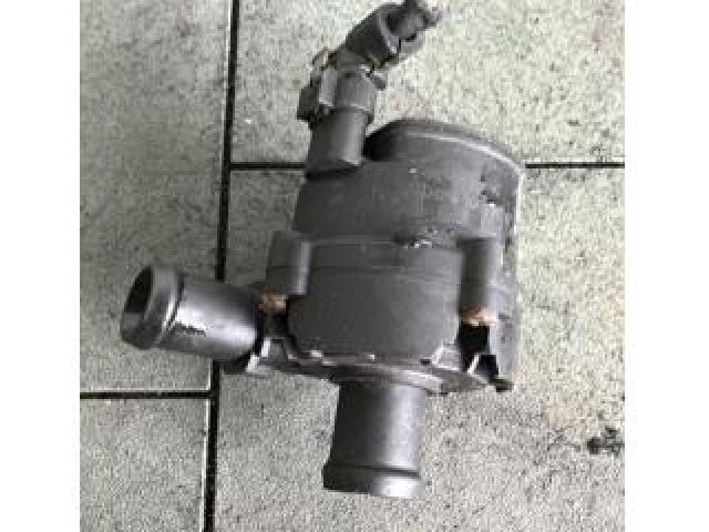 bontott VW GOLF VII Vízpumpa