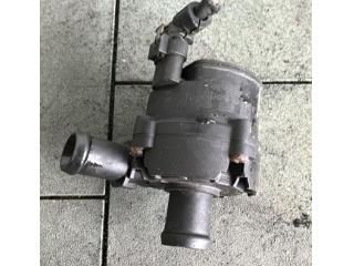 bontott VW GOLF VII Vízpumpa