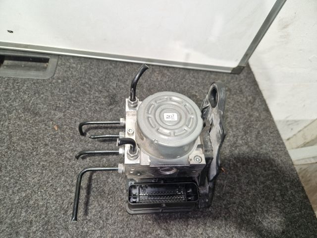 bontott VW GOLF VII ABS Kocka