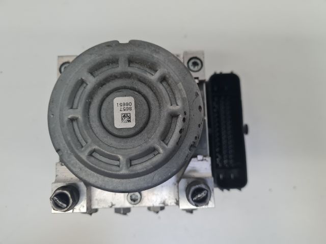 bontott VW GOLF VII ABS Kocka