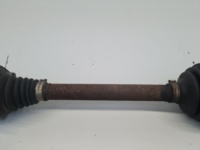 bontott VW GOLF VII Bal Féltengely