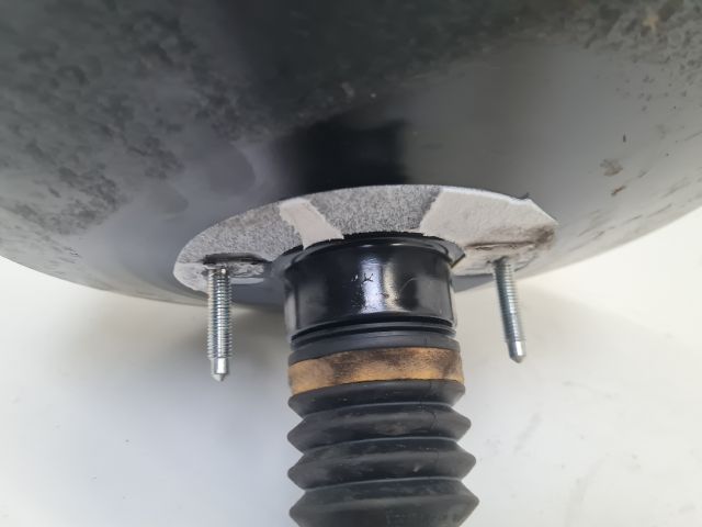 bontott VW GOLF VII Fékrásegítő