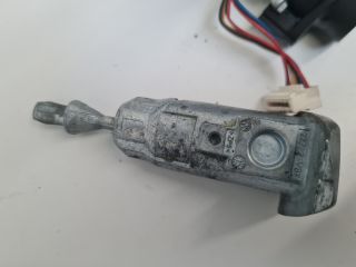 bontott VW GOLF VII Gyújtáskapcsoló Házzal