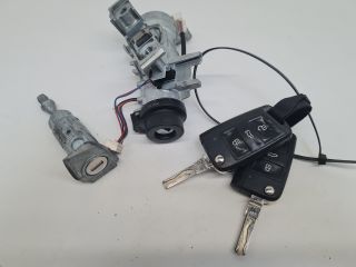 bontott VW GOLF VII Gyújtáskapcsoló Házzal