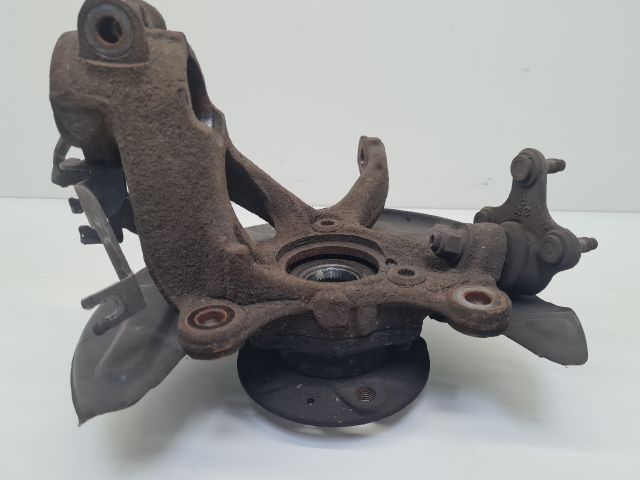 bontott VW GOLF VII Jobb első Csonkállvány Kerékaggyal