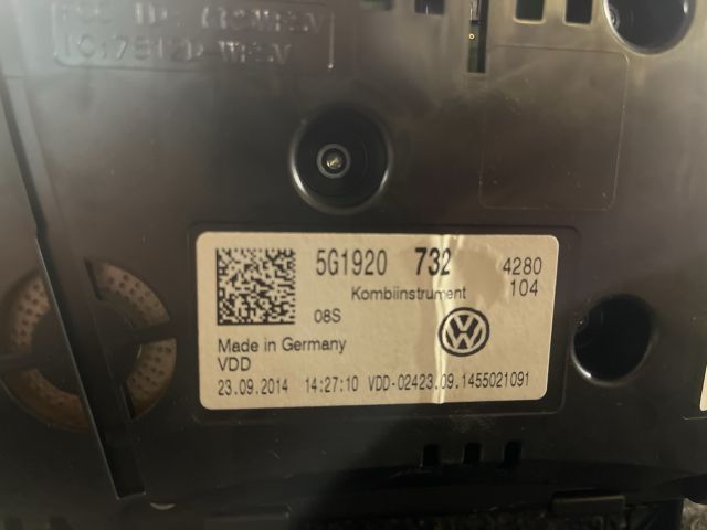 bontott VW GOLF VII Kilométeróra