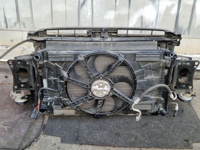 bontott VW GOLF VII Komplett Homlokfal (Részeivel)