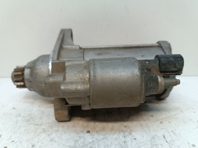 bontott VW GOLF VII Önindító