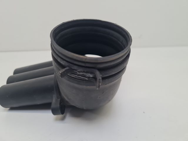 bontott VW GOLF VII Turbócső