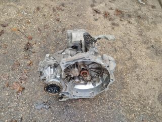 bontott VW GOLF VII Váltó (Mechanikus)