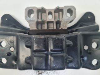 bontott VW GOLF VII Váltó Tartó Bak (Pozíciófüggetlen)