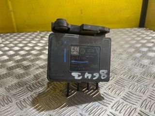 bontott VW GOLF VII ABS Kocka