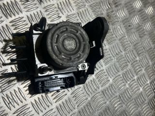 bontott VW GOLF VII ABS Kocka