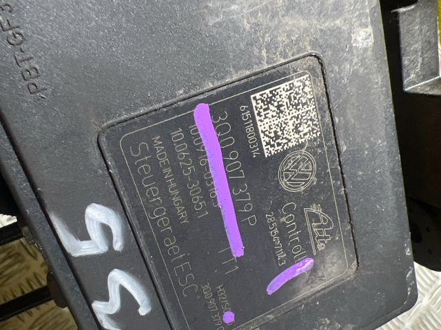 bontott VW GOLF VII ABS Kocka