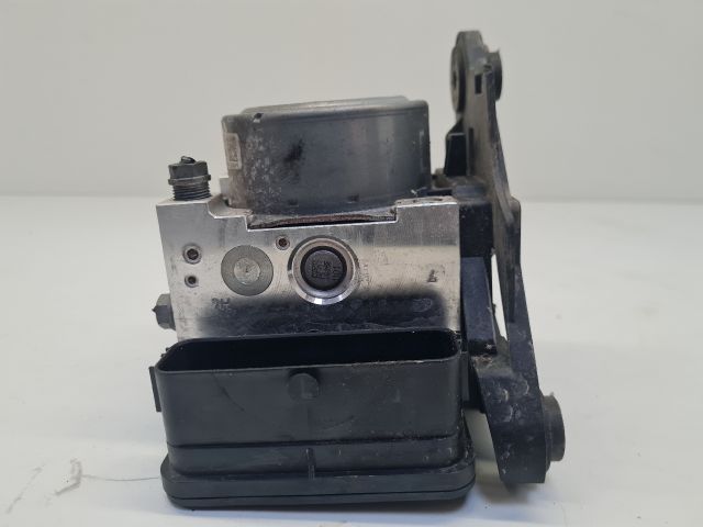 bontott VW GOLF VII ABS Kocka