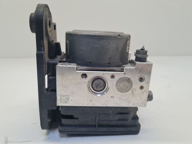 bontott VW GOLF VII ABS Kocka