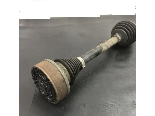 bontott VW GOLF VII Bal Féltengely