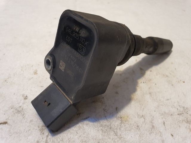 bontott VW GOLF VII Gyújtótrafó