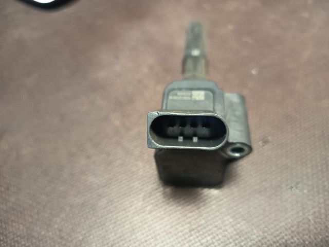 bontott VW GOLF VII Gyújtótrafó