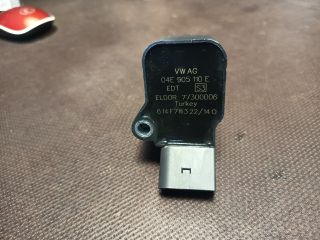 bontott VW GOLF VII Gyújtótrafó