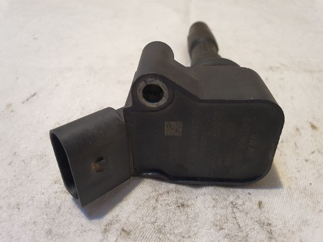 bontott VW GOLF VII Gyújtótrafó