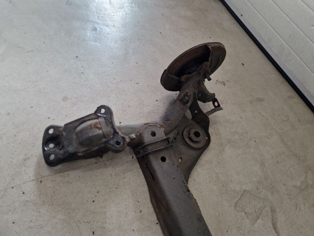 bontott VW GOLF VII Hátsó Híd (Tárcsafékes)