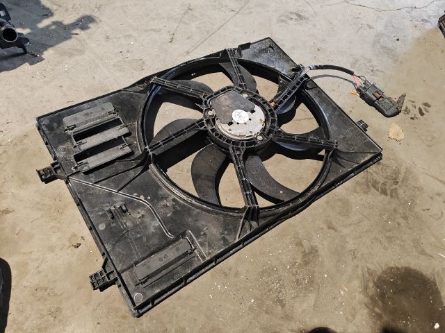 bontott VW GOLF VII Hűtőventilátor