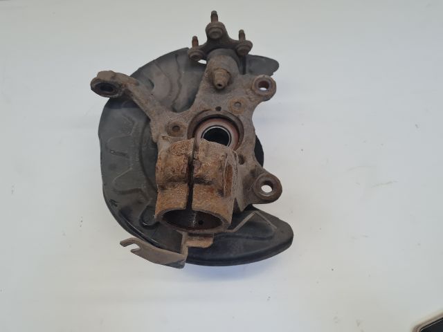 bontott VW GOLF VII Jobb első Csonkállvány Kerékaggyal