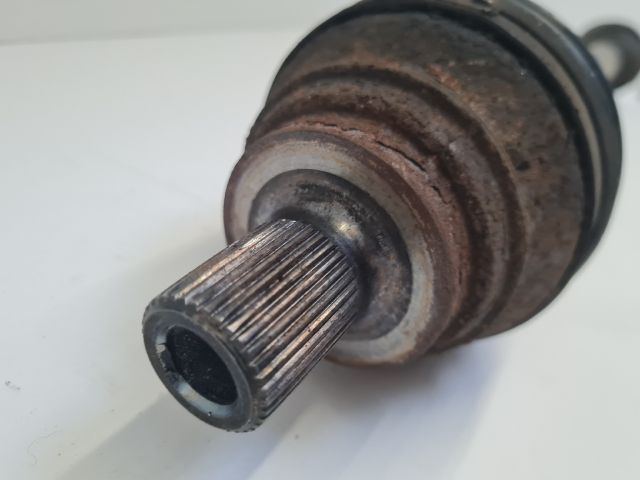 bontott VW GOLF VII Jobb Féltengely