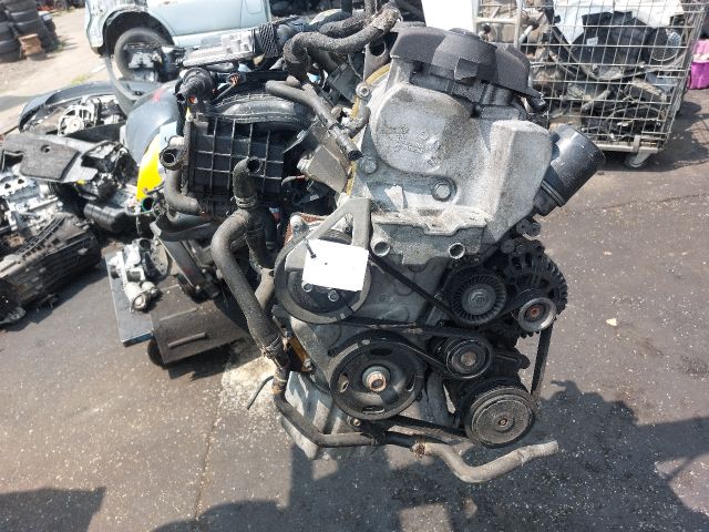 bontott VW GOLF VII Komplett Motor (Segédberendezésekkel)