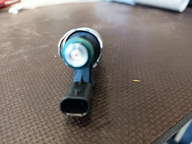 bontott VW GOLF VII Központi Injektor