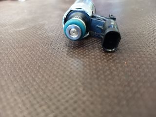 bontott VW GOLF VII Központi Injektor