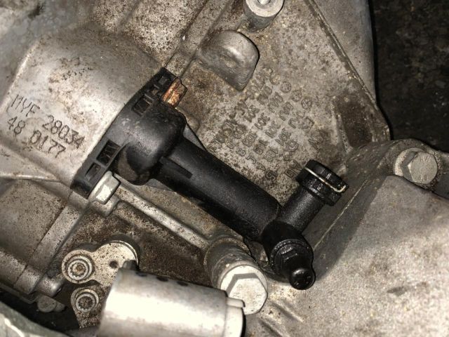 bontott VW GOLF VII Kuplung Munkahenger